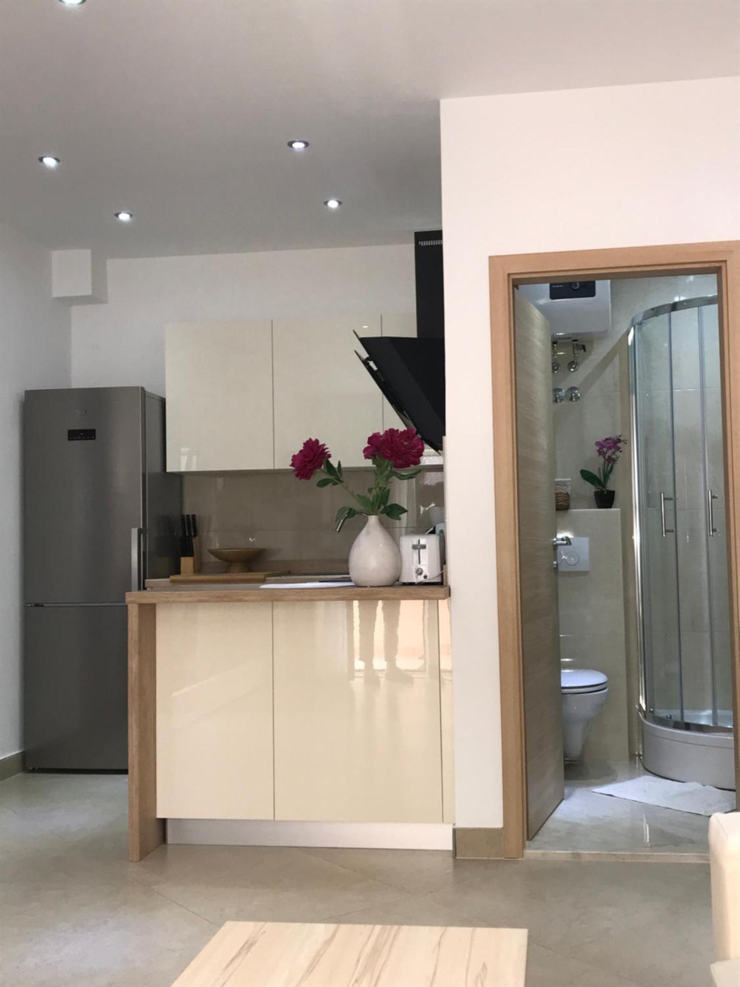 Apartments Jani Хвар Екстериор снимка